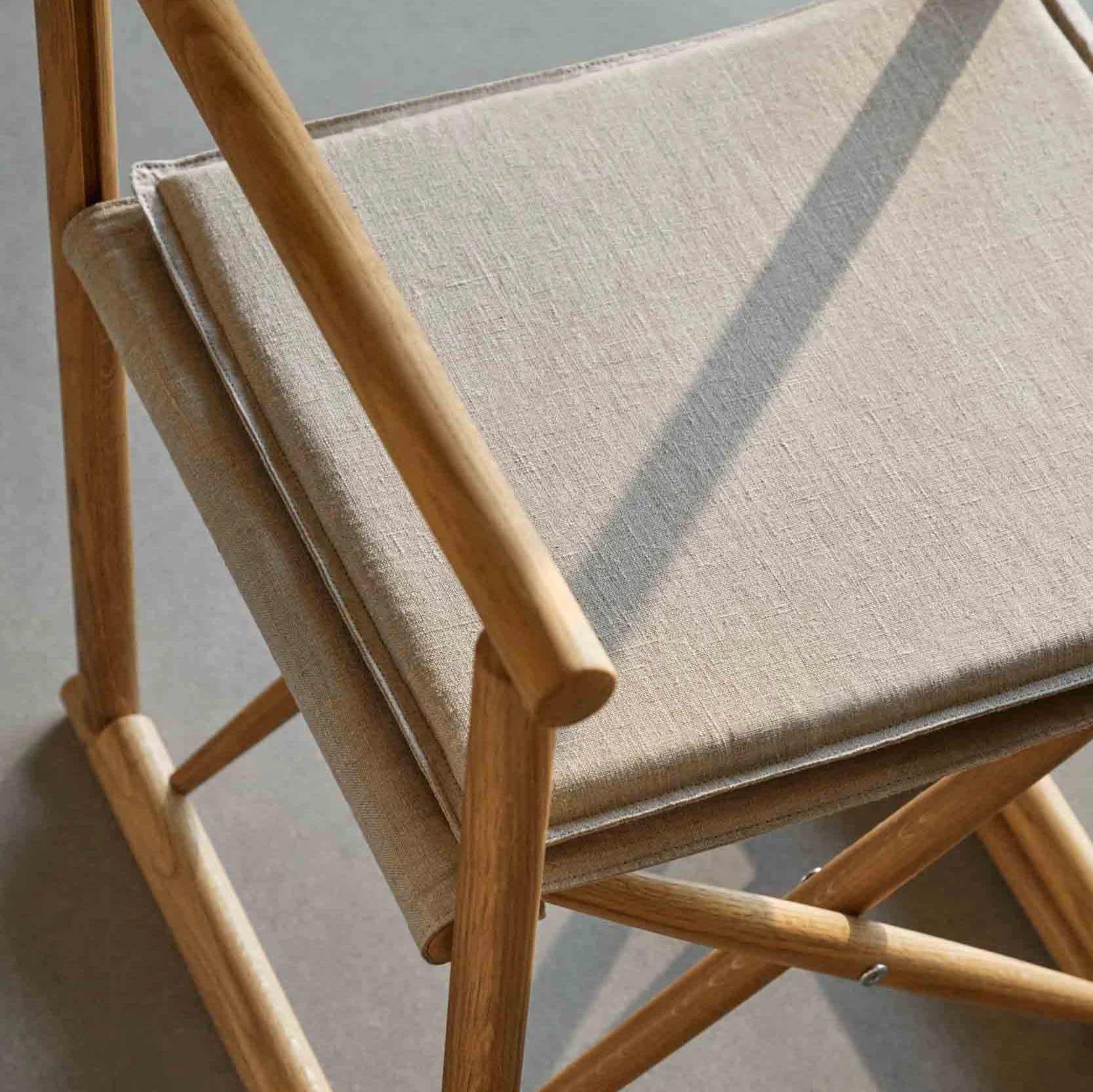 J138 - Foldestol - Eg - Hør - Beige - Image 6